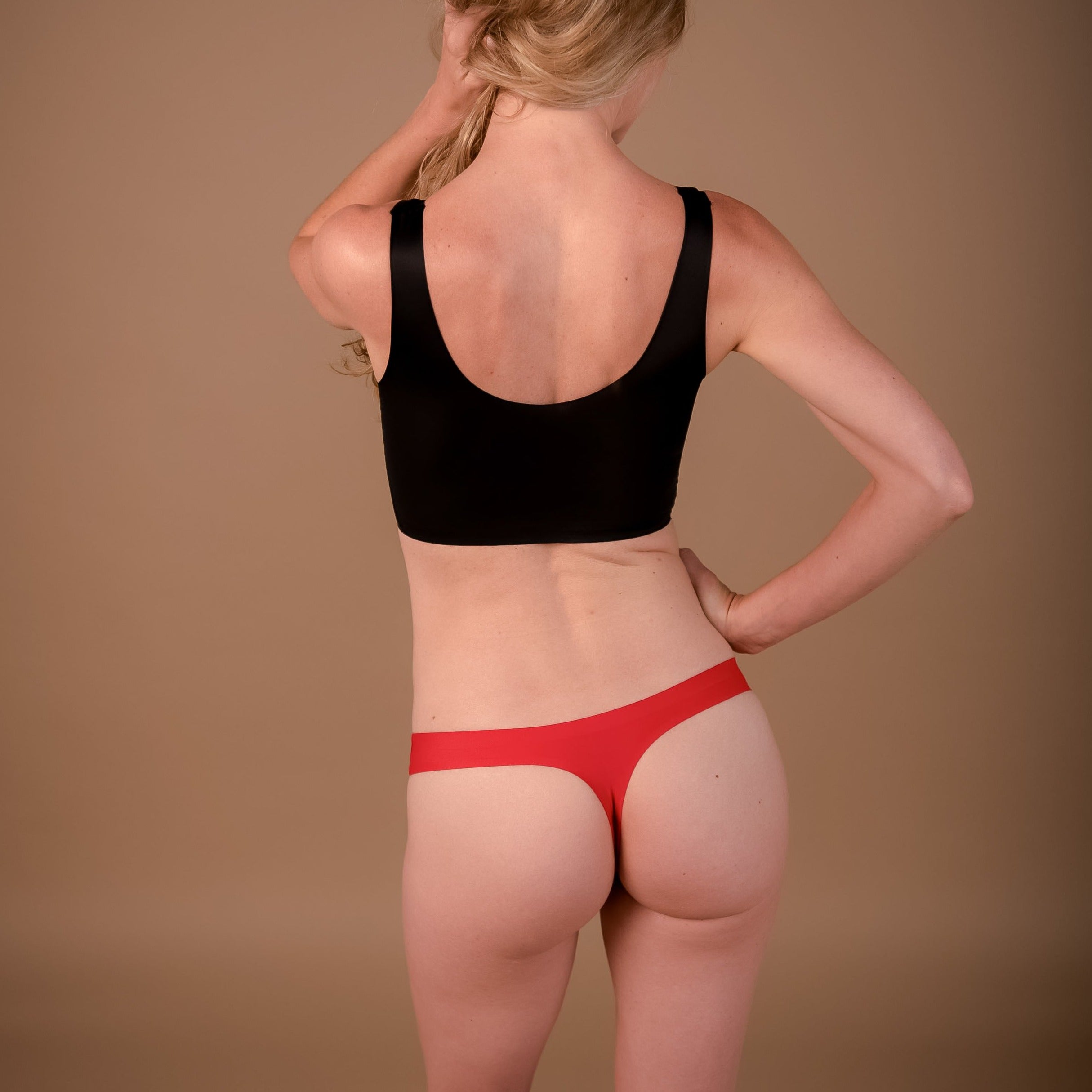 Classic Thong in Red