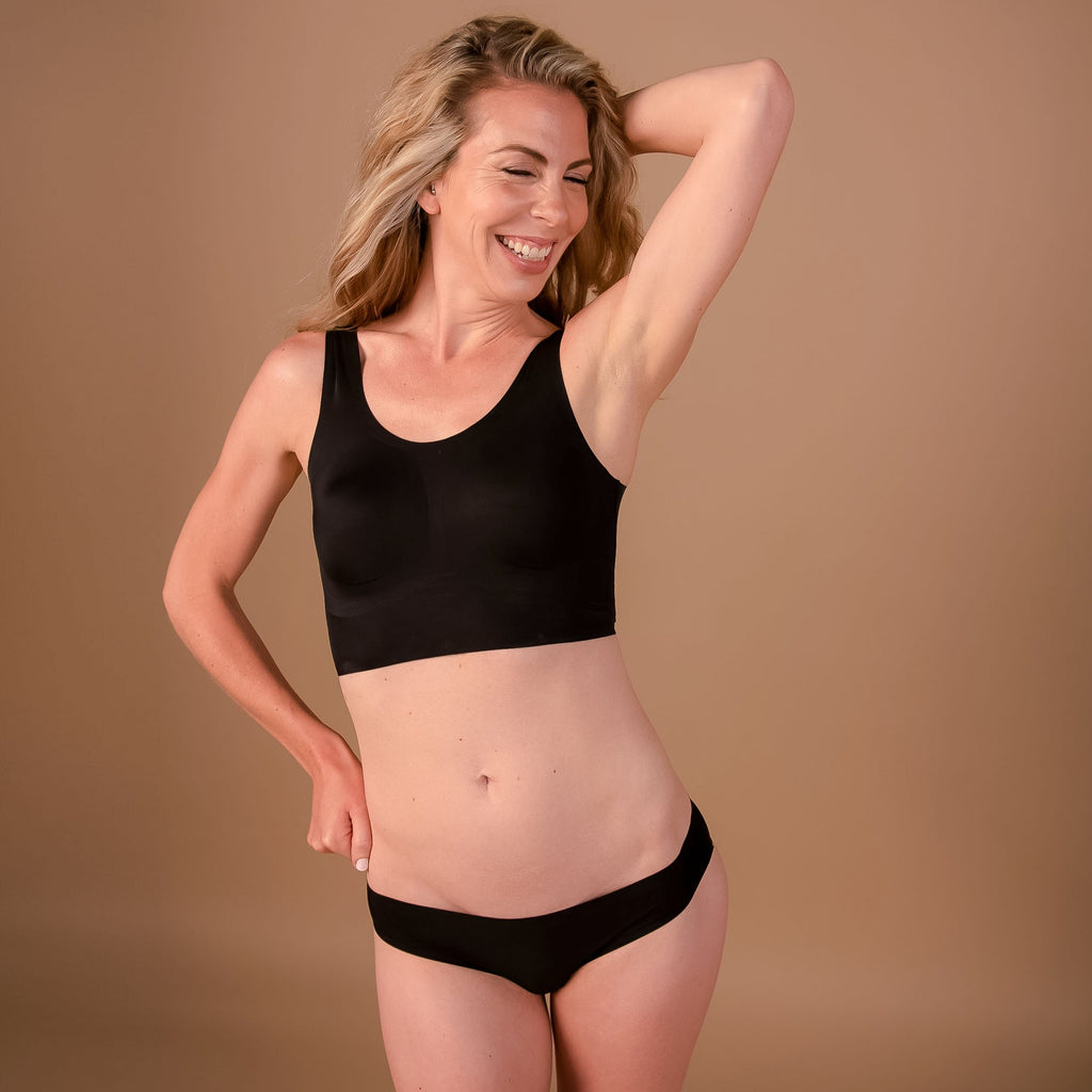 The Classic Bikini in Black